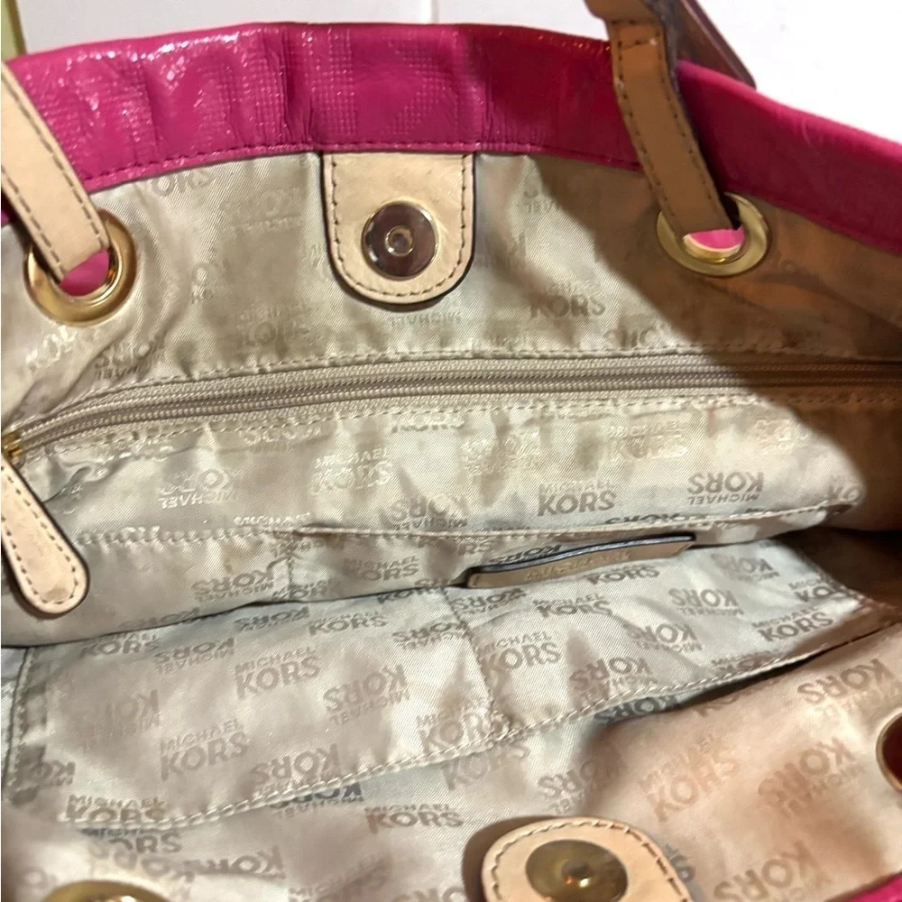 Michael Kors Pink signature print metallic leather Tote Bag